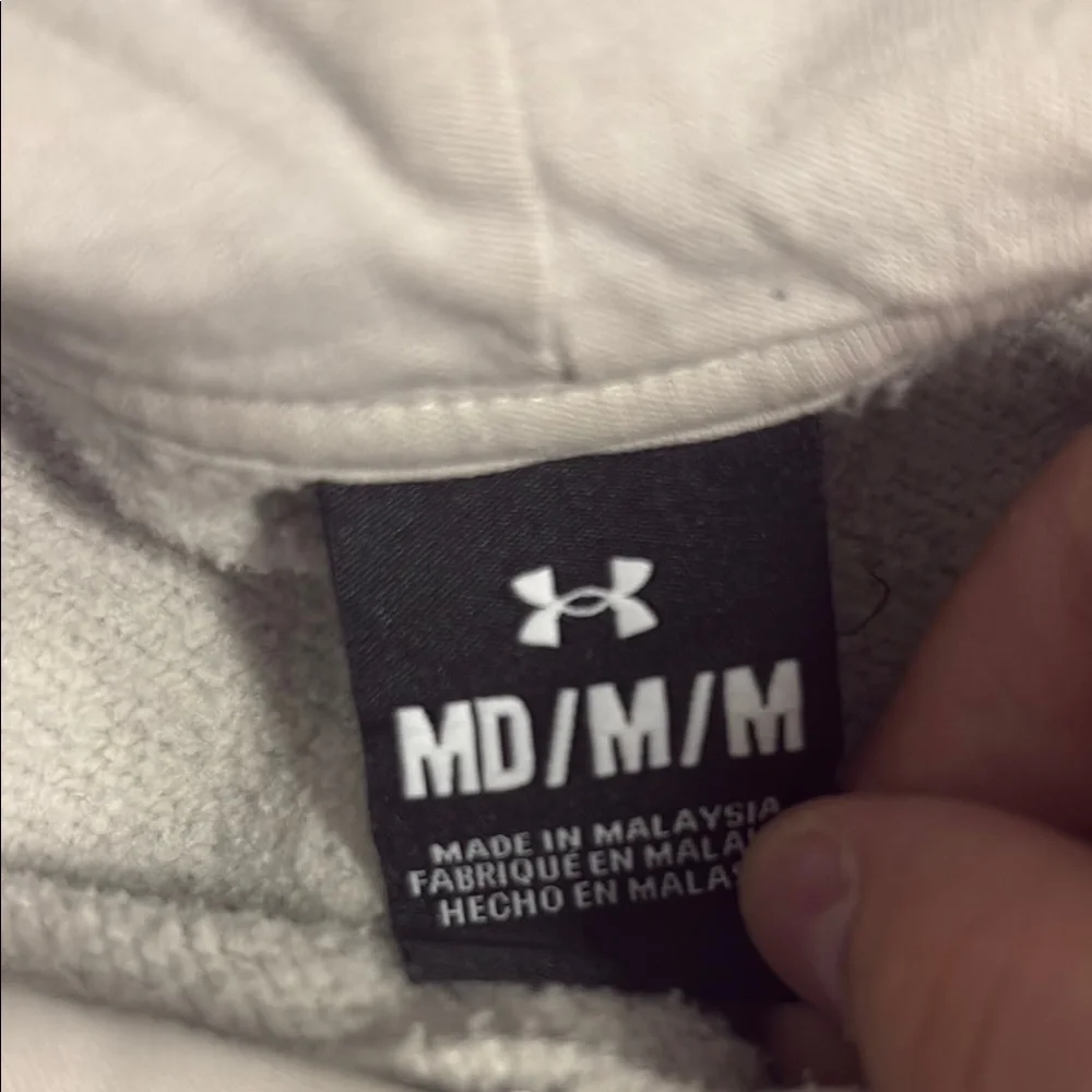 Under Armour Men's Light Gray Crewneck Sweater - Picture 3 of 3